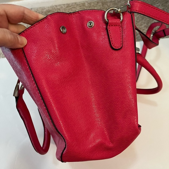 London Fog Women's Purse Crossbody Pink Faux Vegan Leather Shoulder Bag - Picture 6 of 12